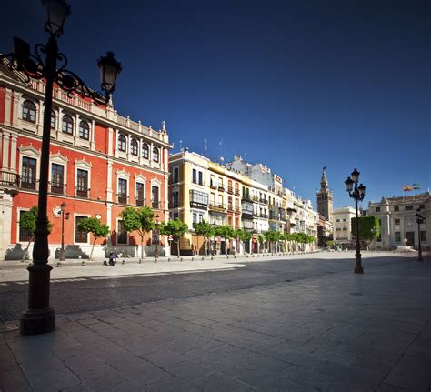 plaza san francisco sevilla